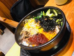 传统石锅拌饭-7年8班朝鲜族非遗美食(三钢里店)