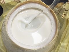 -椰爺爺·椰子冻砵仔糕