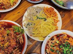 -中和裴氏蹄花(府河路店)