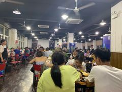 大堂-皖北巫氏三胖地锅鸡(长淮总店)