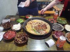 -黄潇洒老火锅(九眼桥宏济巷店)