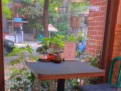 -左记港食(融科天城店)