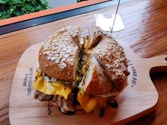 -Catch Bagel(芳草地店)