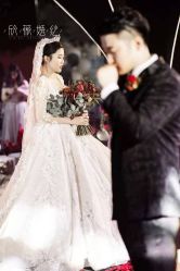 -欣薇婚纱(新源乐汇城店)