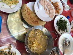 -明月食府(二区干二路店)
