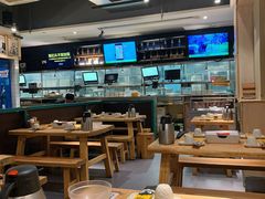 大堂-木屋烧烤(岗顶二店)