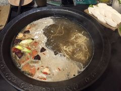 -疯狂的筷子老灶九宫格火锅