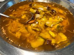 沸腾水煮鱼-新沸腾鱼乡(世贸天阶店)