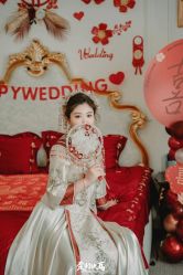-莫小姐婚纱