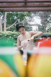 -美妆吧私人订制·化妆美甲美睫半永久