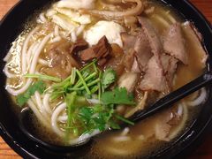 -鑫花溪牛肉米粉(凤凰街创始总店)