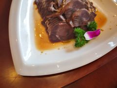 -兴芮温泉度假区