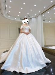 -拉瑞娜LaReine婚纱礼服高级定制