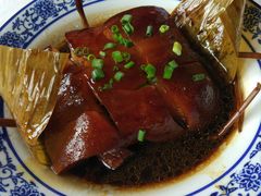 东坡肉-邱记私房菜·十八年本地菜