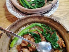 滑蛋牛肉煲仔饭-嘉年华面包房餐厅（饺子馆）(陶然亭店)
