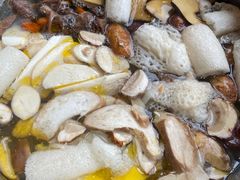 -黔蘑菇四季餐厅(观山湖店)