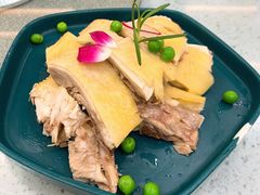 特色白切草母鸡-新名仕(仙霞路店)