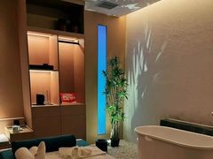 -快乐大桶水养生足浴SPA(前兴路店)