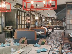 -月枫江南小馆(绿地缤纷广场店)