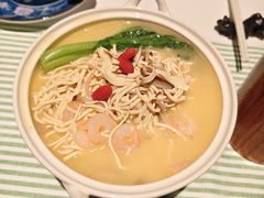 -桂满陇·蟹黄小笼汤包(环球港店)