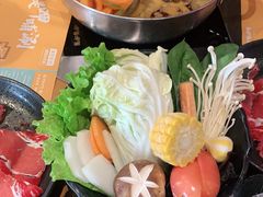 -呷哺呷哺 黄金牧场 (盛世天骄店)