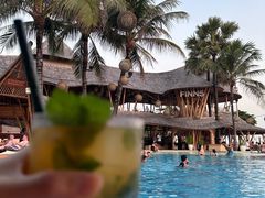 -FINNS Beach Club