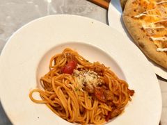 -必胜客(漕宝路店)