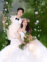 -第一夫人婚纱摄影(南京店)