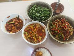 -老游独一佳湘菜馆(高新四路店)