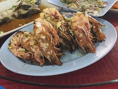 -拉威海鲜市场