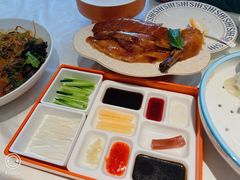 -珊海荟海鲜楼·天津菜·海肠捞饭·皮皮虾锅贴王(佛罗伦萨店)