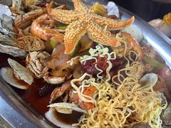 -蚝堡海鲜·威海菜·海肠捞饭·烧烤·亚洲吃蚝公司(幸福门店)
