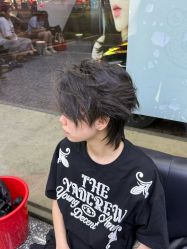 点击看大图 -藤野造型专业烫染接发