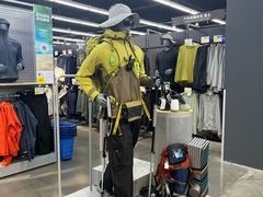 -迪卡侬(大英山店)