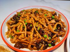 鱼香肉丝-小胖私厨状元宴·东北私房菜馆