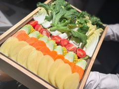 -左庭右院鲜牛肉火锅黑金店(陆家嘴中心店)
