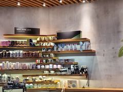 大堂-星巴克(大宁店)
