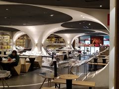 -钟书阁(珍园店)
