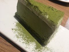 -必胜客(新中纬店)