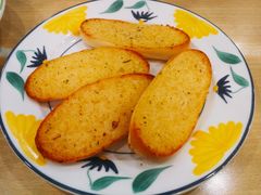 特制蒜香面包-萨莉亚意式餐厅(星海广场店)