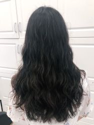-镁连社·美联社