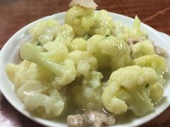 -扬州小吃(延安西路店)