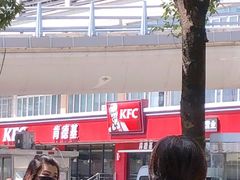 -肯德基(南京站A2检票口楼上)