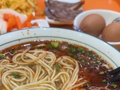 -穆芳阁兰州纯汤牛肉面(西安总店)