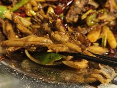 -休记光头香辣蟹干锅店(衣冠庙店)