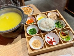 -川堂风·跷脚牛肉·乐山爆炒(宝山日月光店)