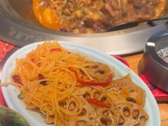 -山里屯铁锅炖·东北菜(康桥店)