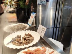 -遇上西雅图多融合海鲜自助餐厅(中房金谊广场店)