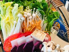 -享月汤皇·海鲜小火锅·聚会(曲江创意谷店)