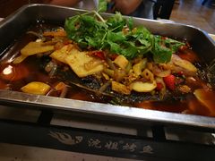 -沈姐万州烤鱼(沙坪坝七中店)